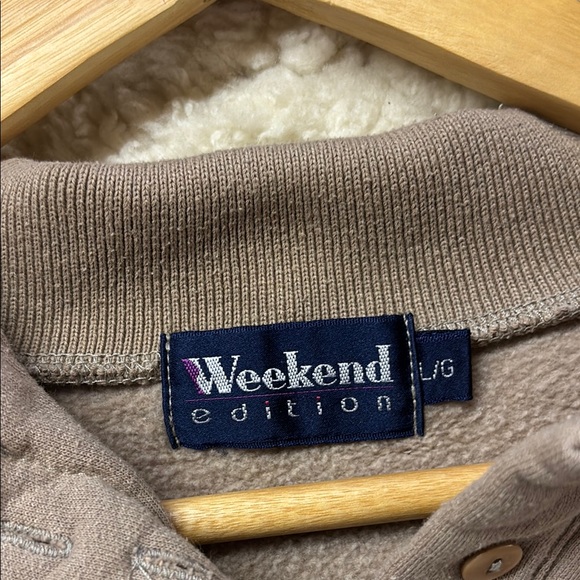 Grandmacore Beige Embroidered Sweater Large - Picture 2 of 3